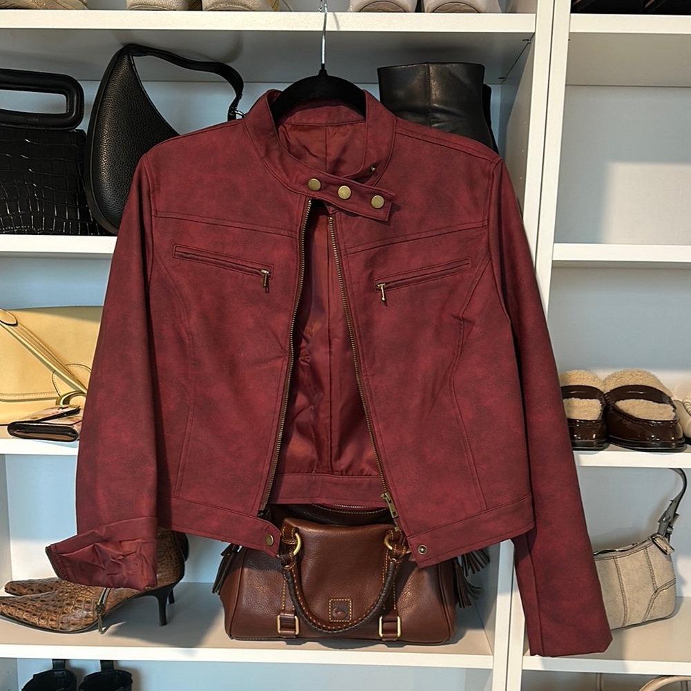 Women's Burgundy Jacket